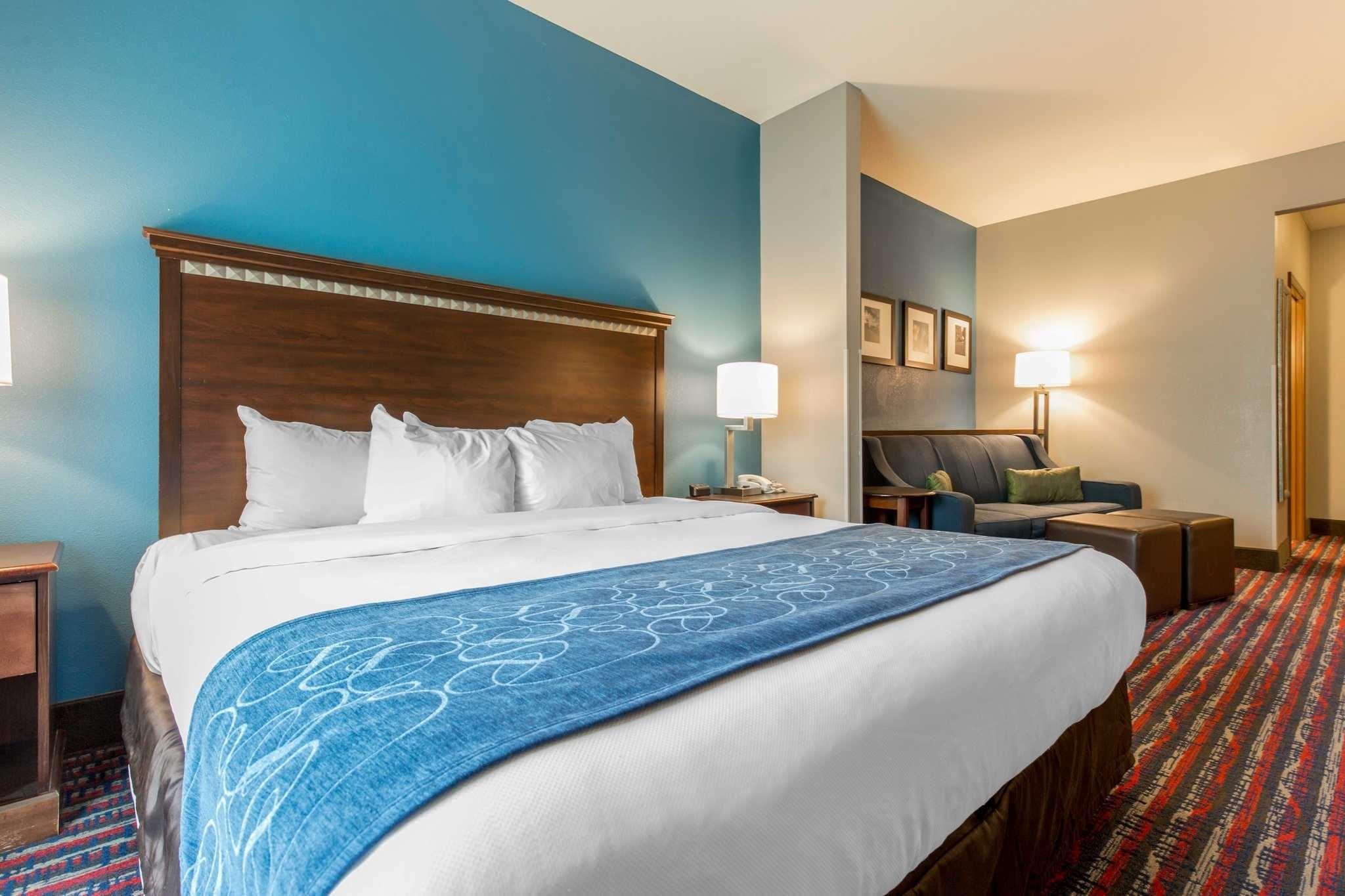 Comfort Suites Fairview Heights Bagian luar foto