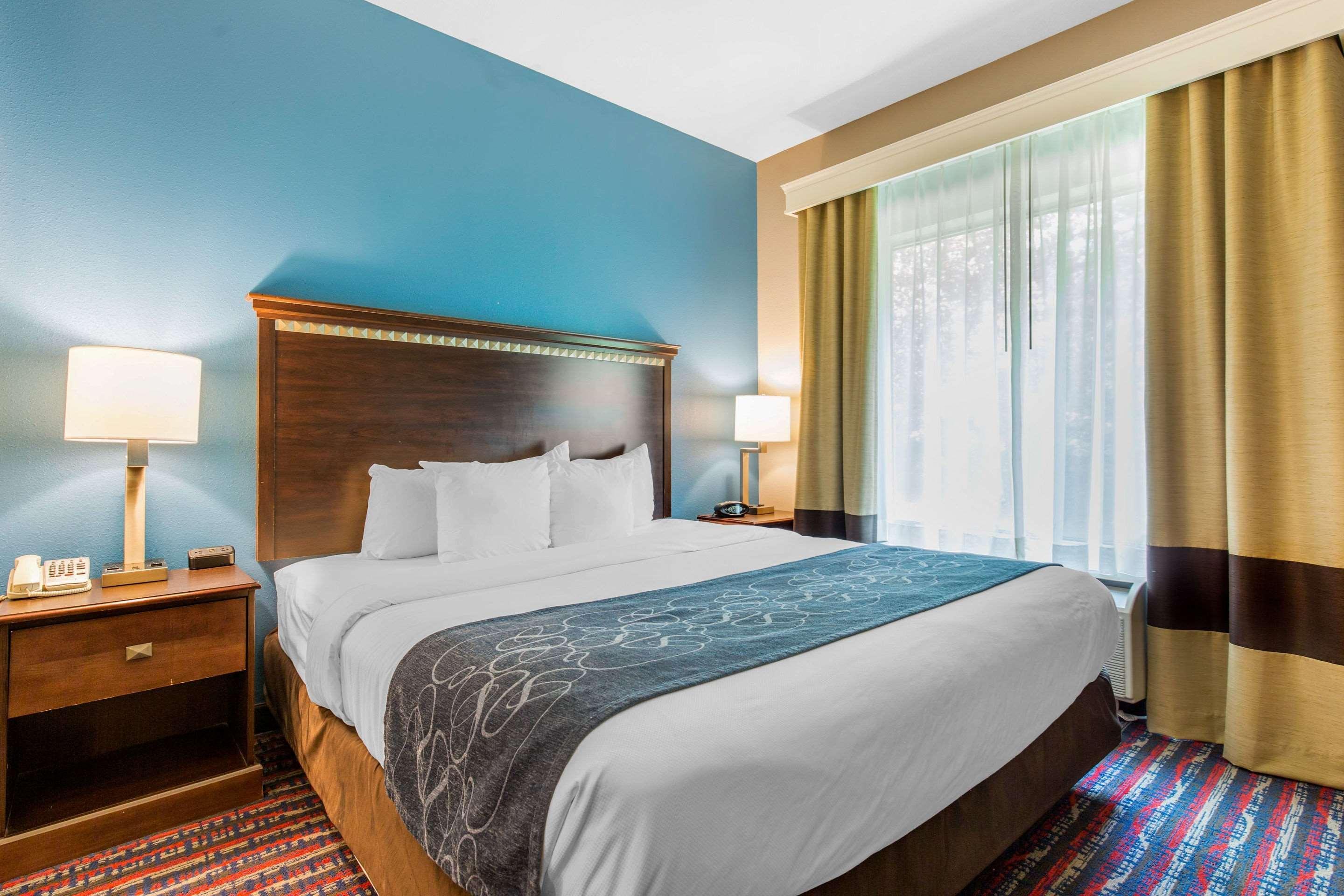 Comfort Suites Fairview Heights Bagian luar foto