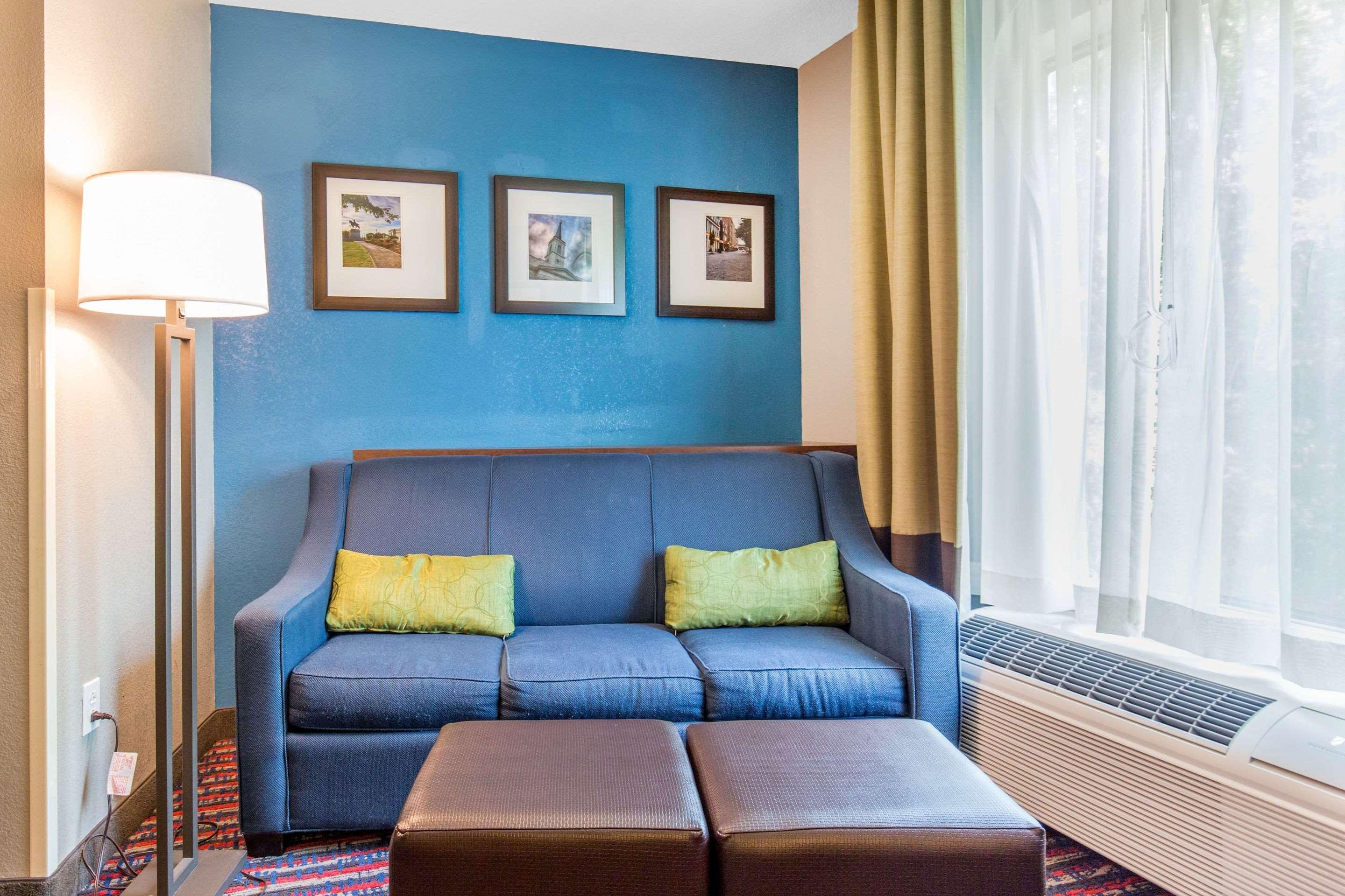 Comfort Suites Fairview Heights Bagian luar foto