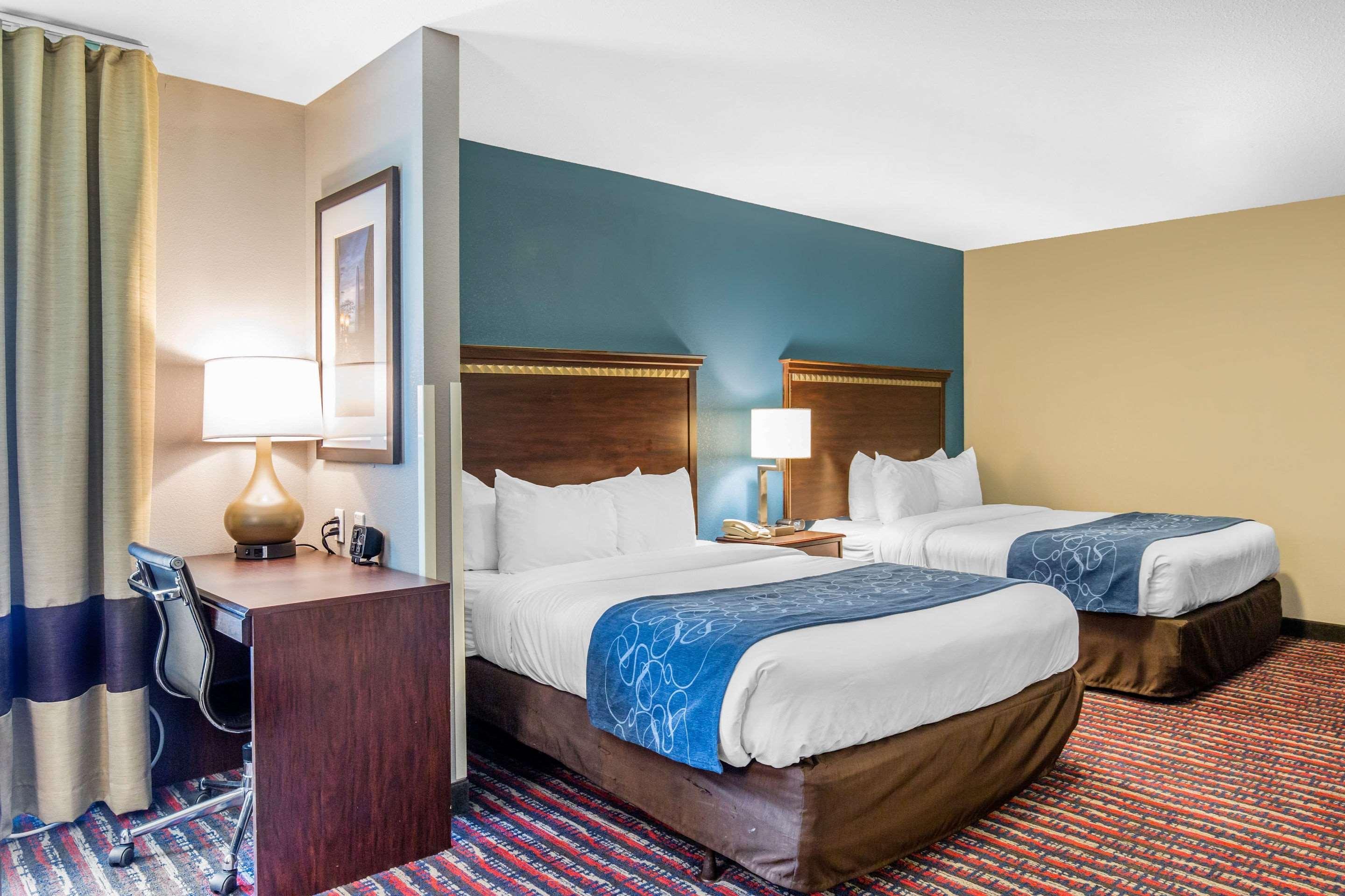 Comfort Suites Fairview Heights Bagian luar foto